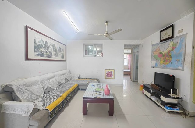 1萬入住 地暖 三室 建设路 中间好楼层 免大税 中华苑