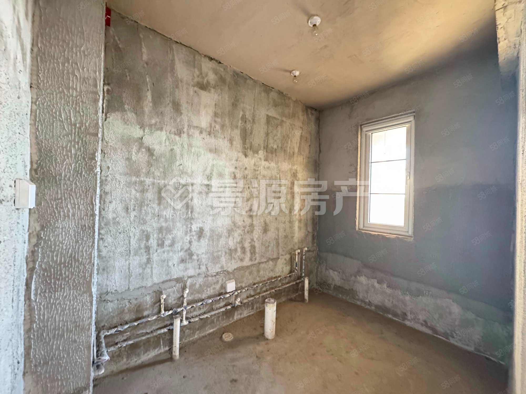 大運河孔雀城(別墅)4室2廳4衛(wèi)216㎡南北138萬