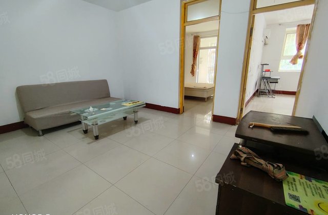 急售五中 花园路   多层一楼 标准三室 小区停车方便