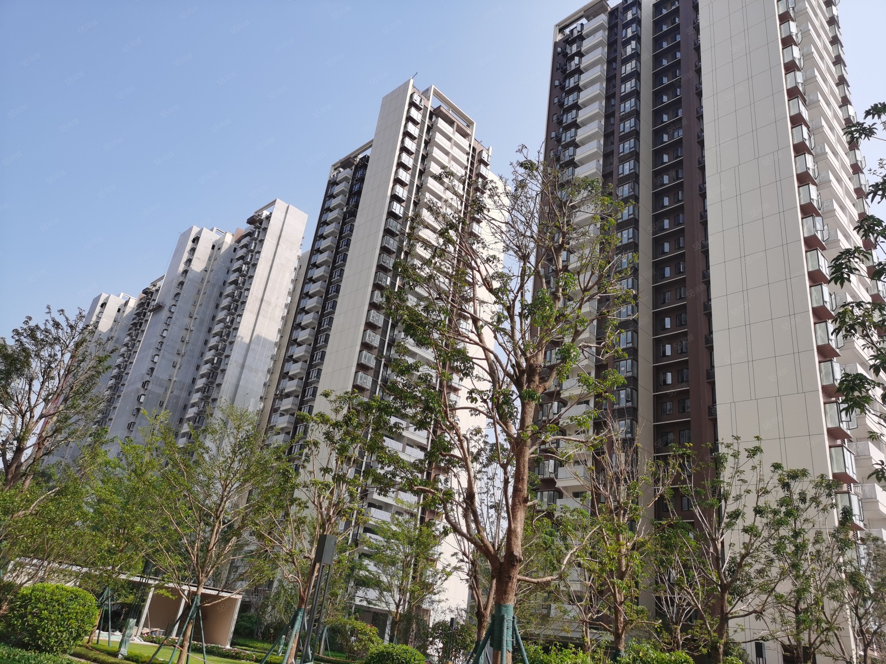 9字头单价3号线地铁口,万科物业带商业学教,万科金域国际-南宁58同城