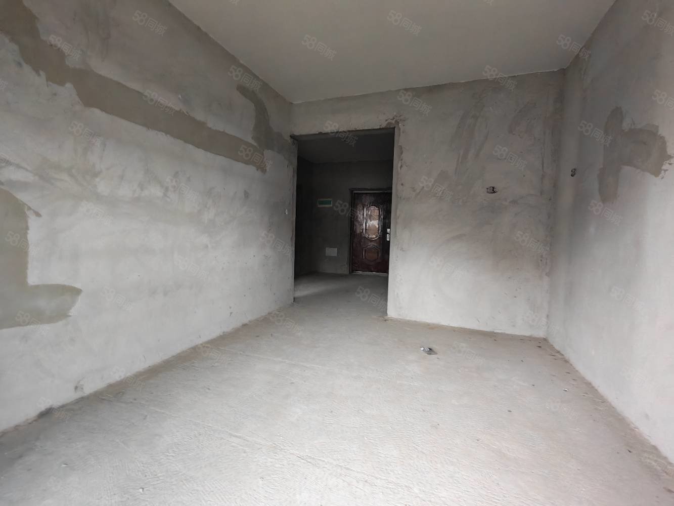 常隆花园2室2厅1卫82㎡南北38.8万