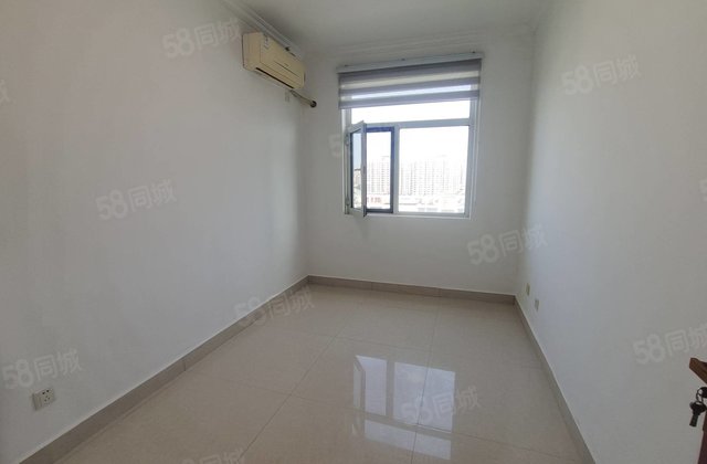 捡  了 二中书香东郡 精装三室 户型通透 免大税送车位