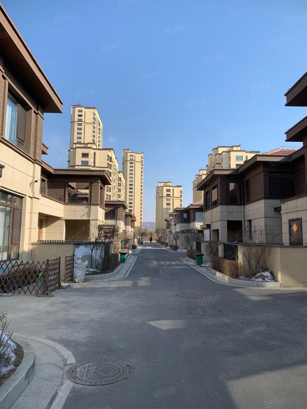 富力星月湾(别墅)4室2厅3卫145㎡南北137万