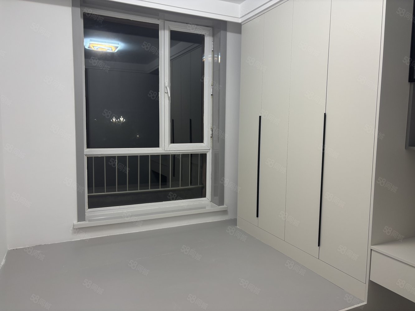 东方新天地2室2厅1卫63㎡南北26.5万