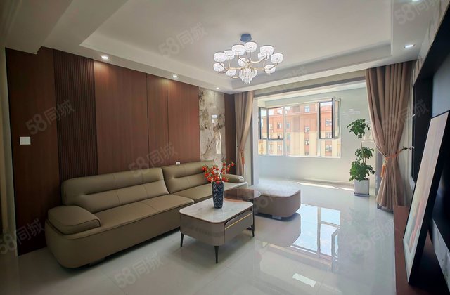 城市花苑4室2厅135㎡79.8万二手房图片