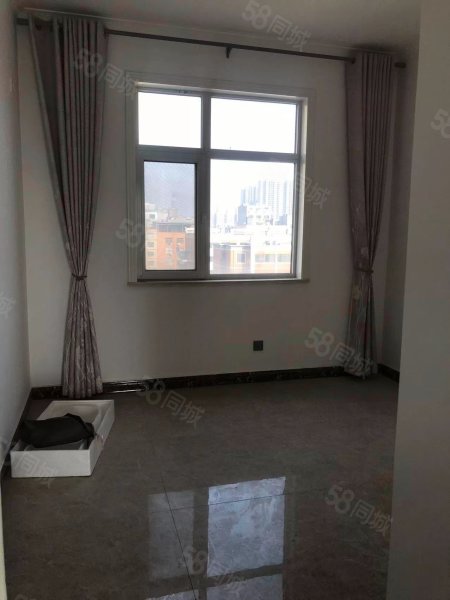 南北通透,小高层单价5xxx,随时看房,悦府尚书房-郑州58同城