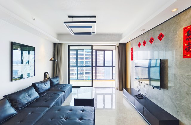 长房星城天地3室2厅136.48㎡145万二手房图片