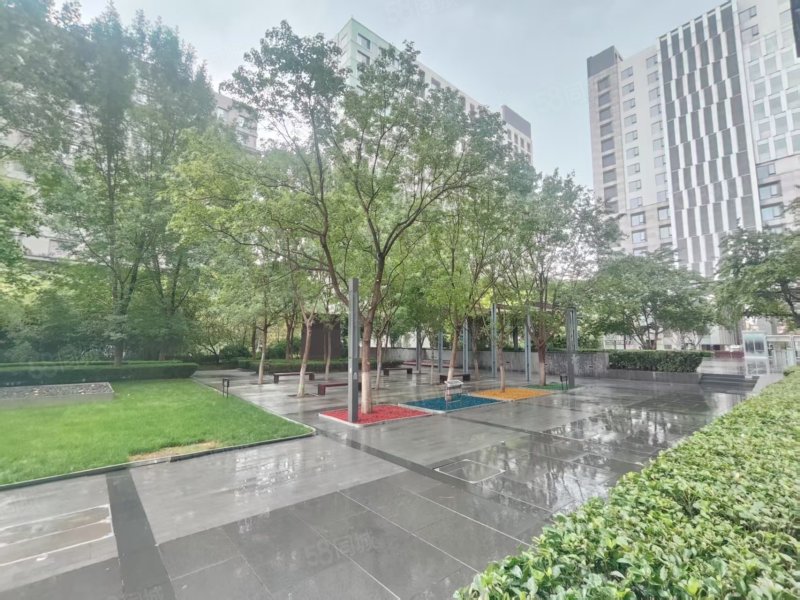 萬(wàn)科公園五號(hào)1室1廳1衛(wèi)91.87㎡南675萬(wàn)