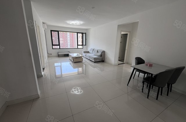 免大税117万开发区百合新城126平三室两卫洋房带储藏室