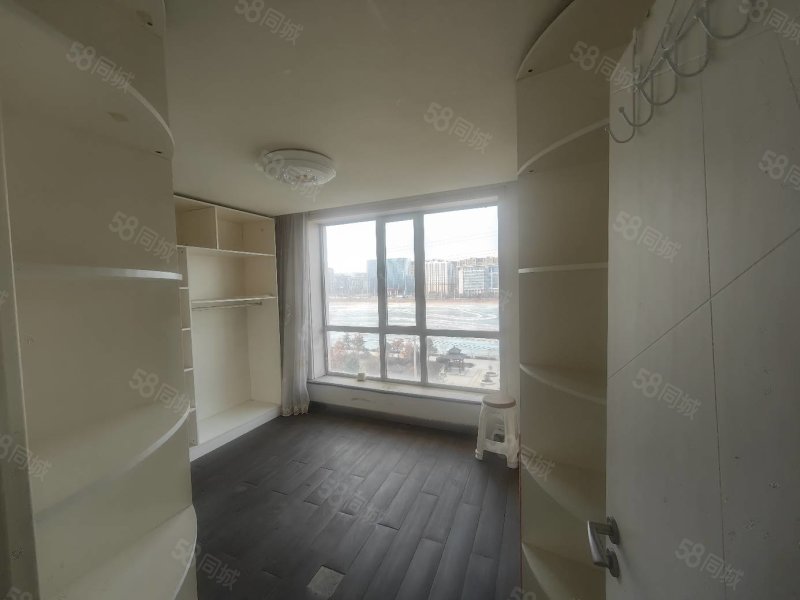 广源居3室2厅2卫154㎡南北58万