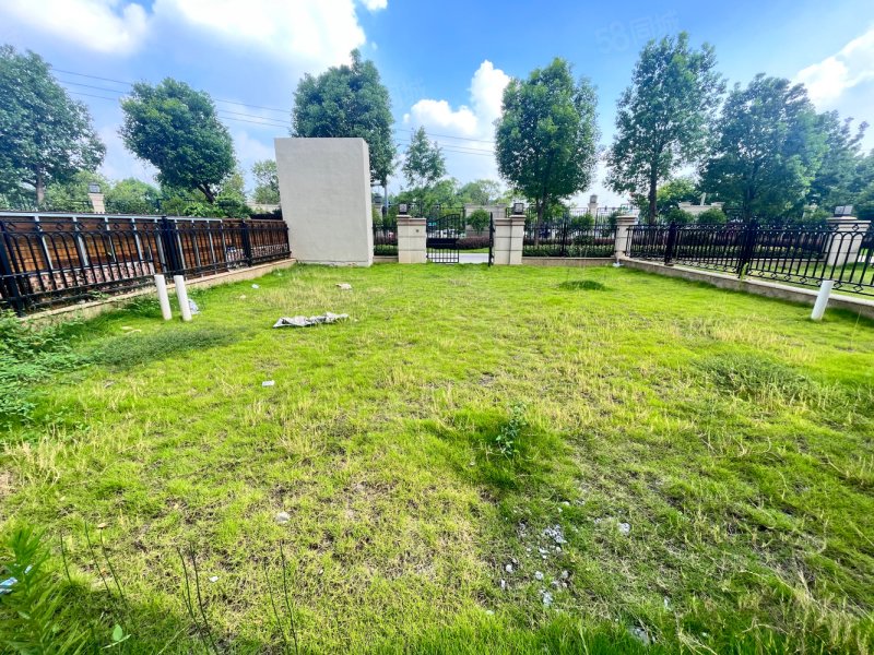 联泰天禧别墅下叠前后双花园上下三层带3个车位诚意出售