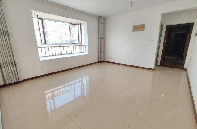 商品房！万达！车站！金柱康城 三室两厅 免大税 送储藏室！