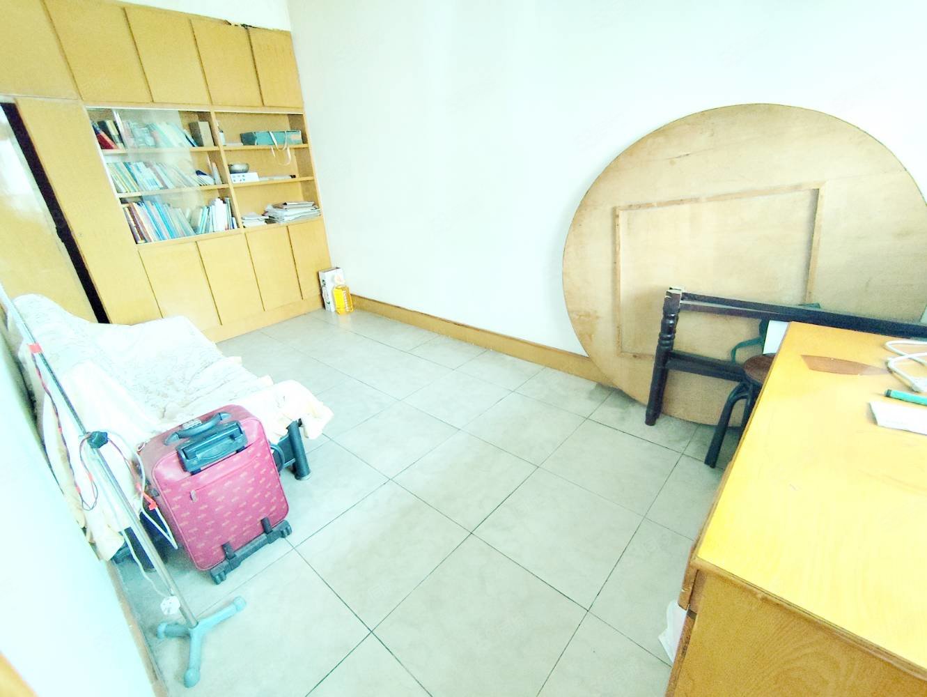 农业发展银行家属楼3室2厅1卫166.98㎡南北66万