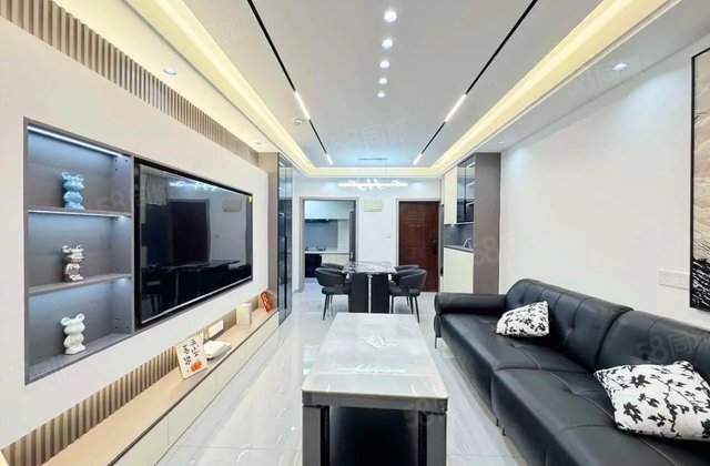 8号公馆3室2厅124㎡115万二手房图片