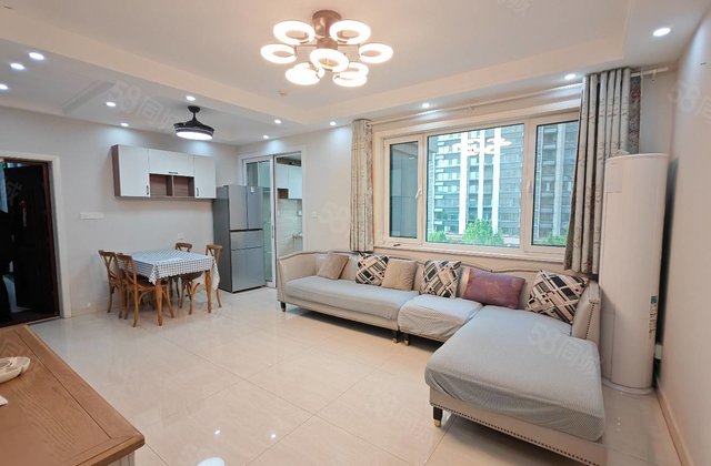 开发区光岳路 星光和园 东昌东  带储藏室 三室两厅两卫