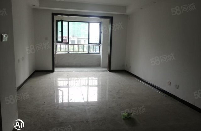 高楼层视野无遮挡 满二 近医院 带电梯 次新房 南北通透