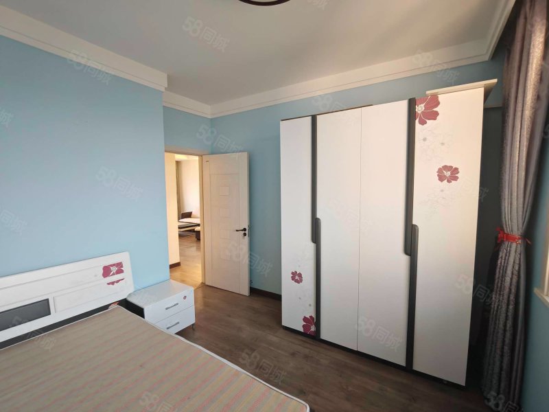 停车方便 商品房 小区新 高楼层采光充足 得房好 满二