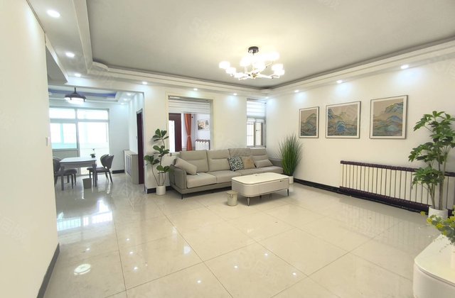 昌润路      江南公寓 洋房140平 三室两卫89万