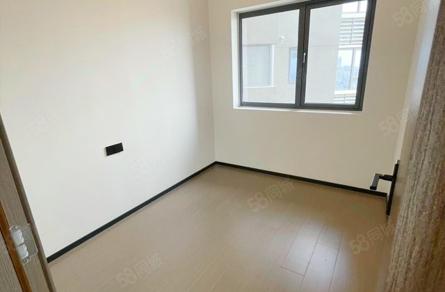 保利智慧云城3室2厅98.89㎡83万二手房图片