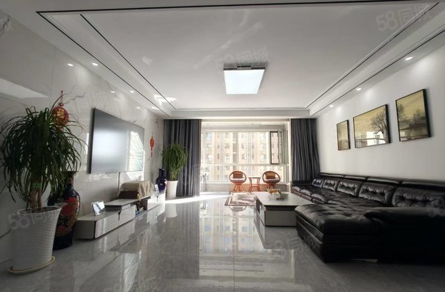 东尚绿园5室2厅228㎡228万二手房图片