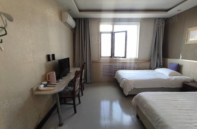 老文轩1.1 学府花园  阳面  阴面 都有  出租中