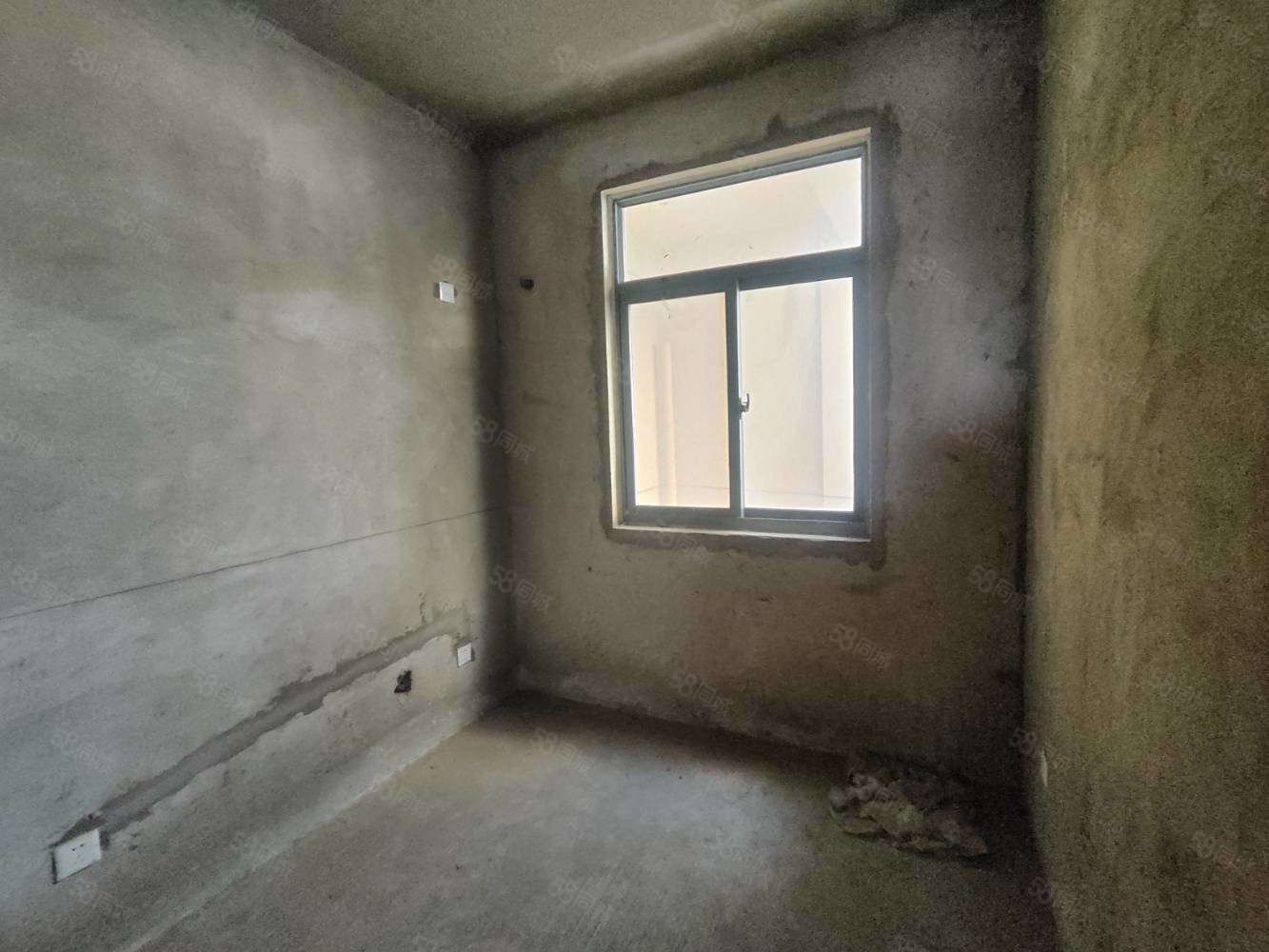 北城世纪城3室2厅1卫86㎡南北19.8万