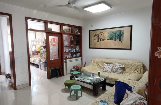 四中，铁搭，水韵花都，河畔花园小区 二楼，三室，停车方便