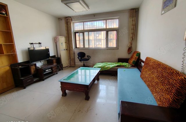 急售七中旁新小区好楼层 三室朝阳户型 送储藏室 小区绿化好