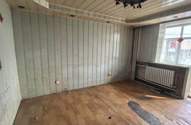 奔三(一区)3室1厅65㎡18.5万二手房图片