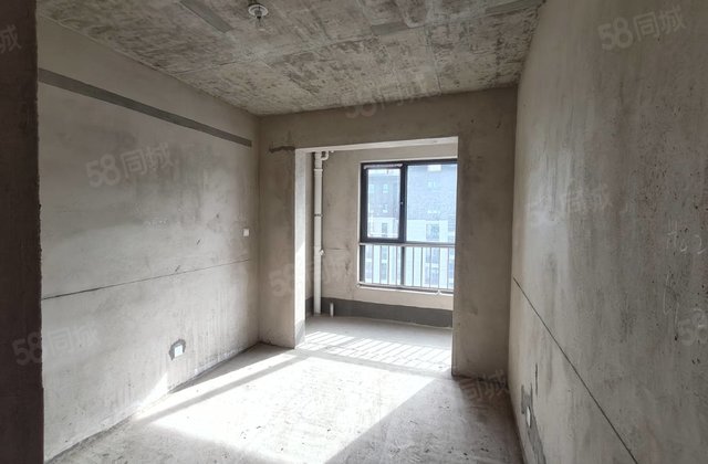 环球广场3室2厅121㎡69.8万二手房图片