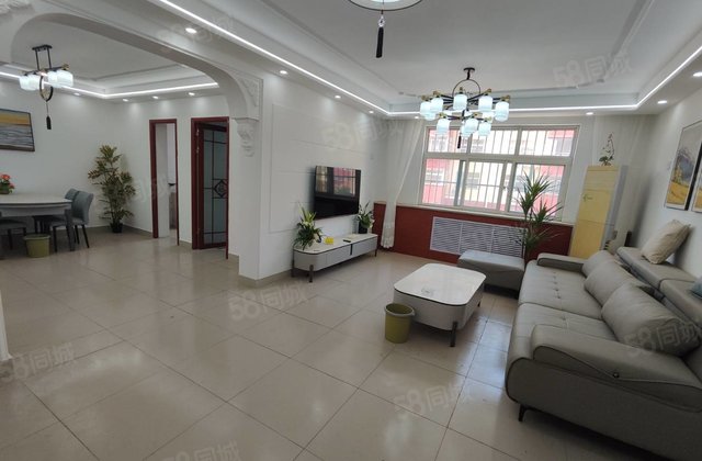 开发区西苑小区 精装婚房 多层大三室全明户型 送车储免大税