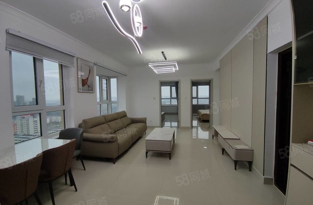 急售！河东  ，文轩本部，东边户，南北通透，送家具，看房方便