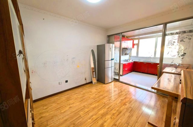 东方之珠1室1厅53.2㎡32万二手房图片