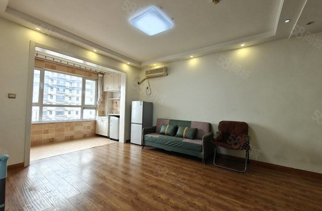 昌润莲城祥和园 精装修两室两厅带储藏室价格可谈