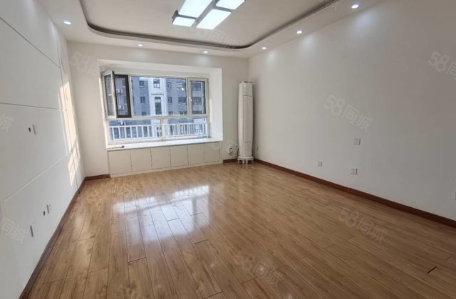 急售送车位三  到光明 精装修 全明户型  全天采光