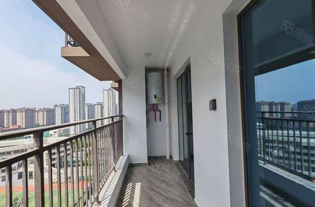 学府印象 带车储 中上楼层 准新小区     齐全