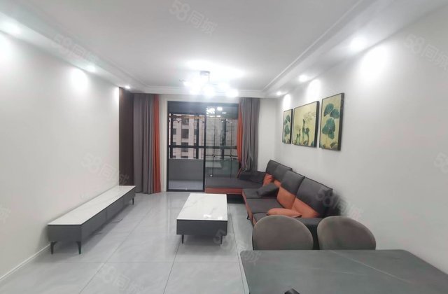 君临华府3室2厅131㎡85.5万二手房图片