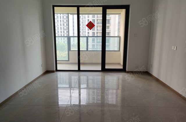 玖玺南区全新未住赠储藏室