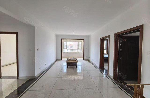 清水湾三叶草户型，南北通透，免大税，小区环境物业非常棒