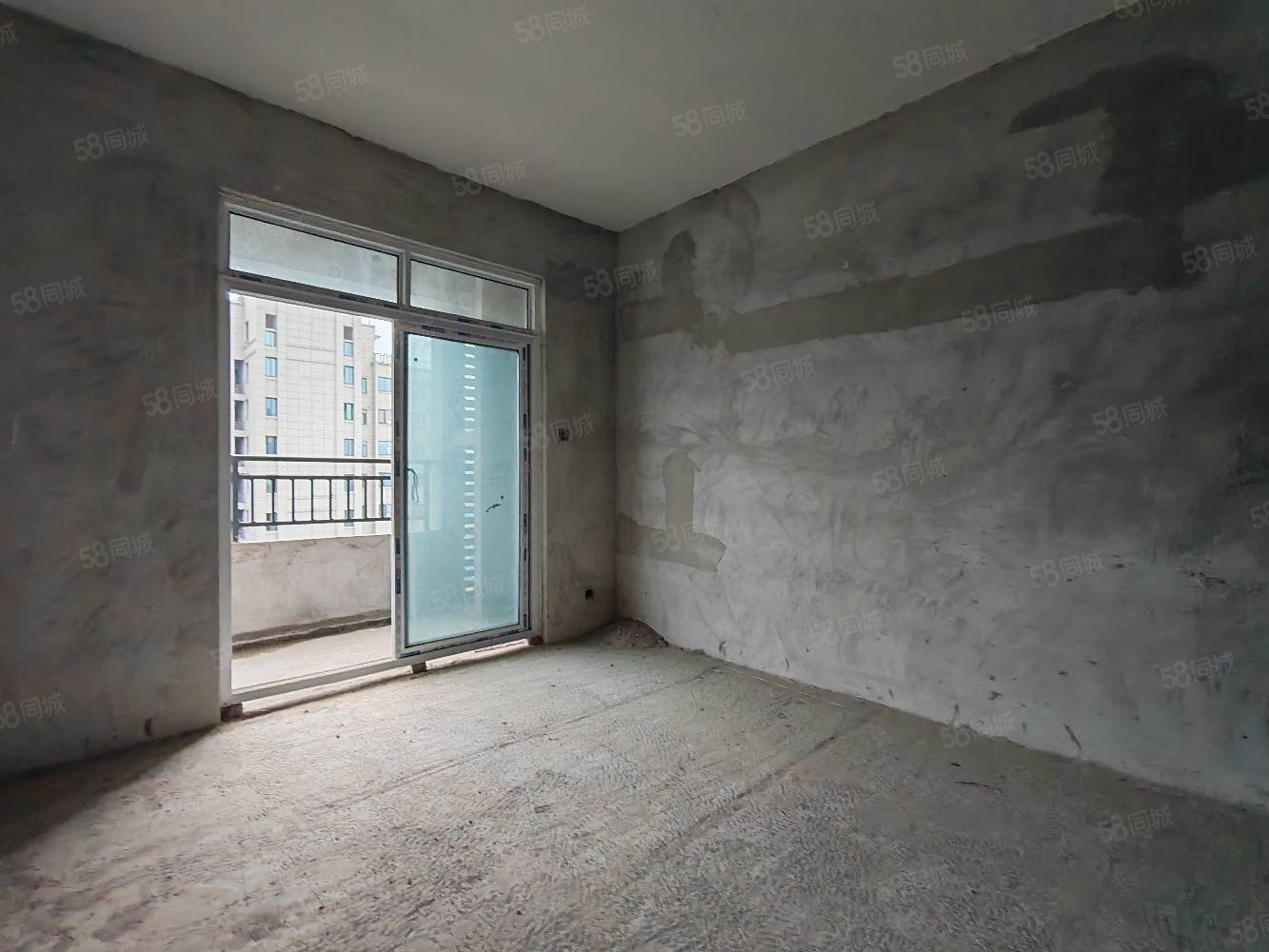 常隆花园2室2厅1卫82㎡南北38.8万