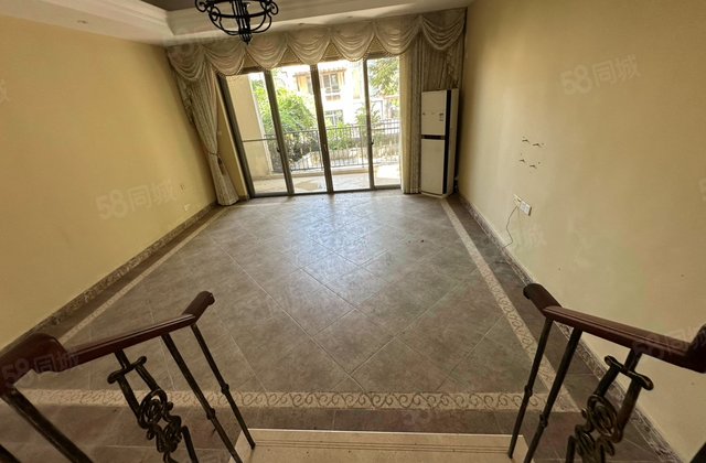 富力红树湾(别墅)4室3厅155㎡230万二手房图片