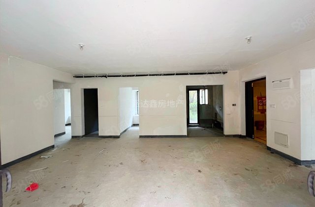 金科博翠天宸5室2厅117.41㎡163.8万二手房图片