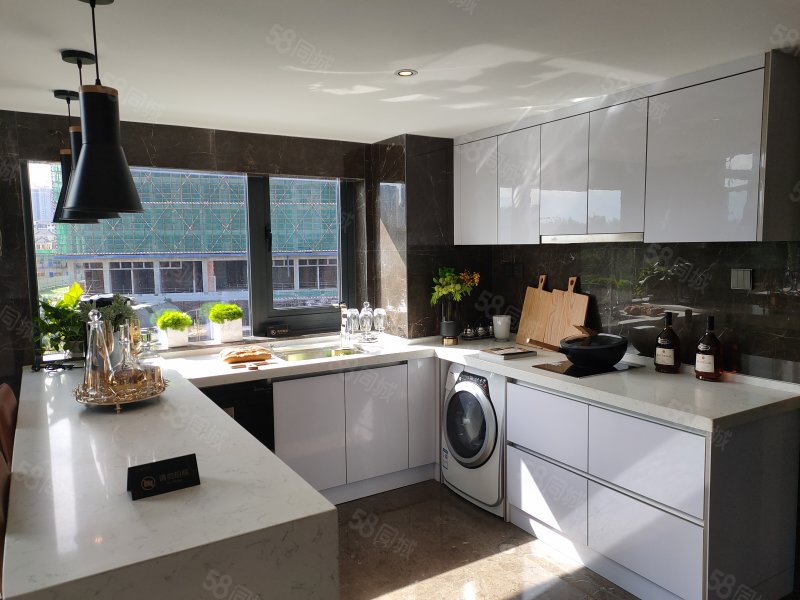 润新公寓2室2厅1卫36㎡南北34.5万