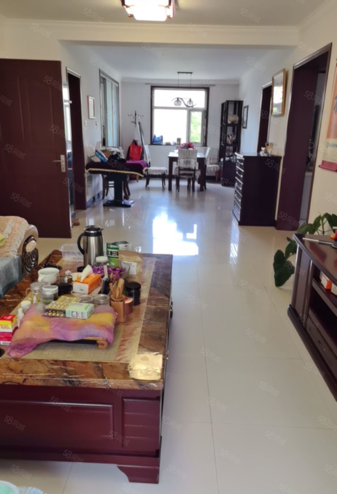 雅荷秋色2室2厅2卫110㎡西南30万