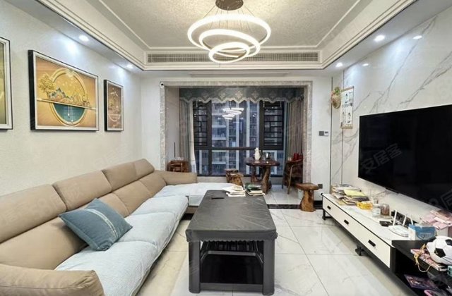 融冠乐城4室2厅119㎡86.6万二手房图片