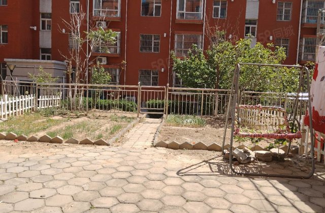 急售,一楼带院,亿丰生活馆,汽车总站,三室,水晶丽城,水晶城