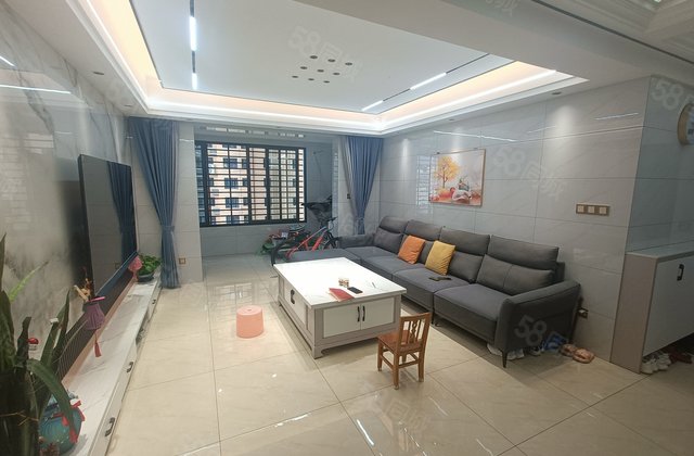 龙地万福城4室2厅150.3㎡110万二手房图片