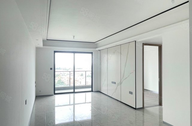 美的云悦江山西园3室2厅95.8㎡119万二手房图片