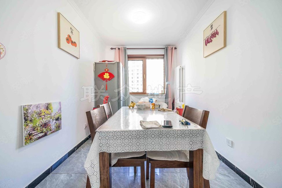 頌善園2室2廳1衛(wèi)89.37㎡南北159萬