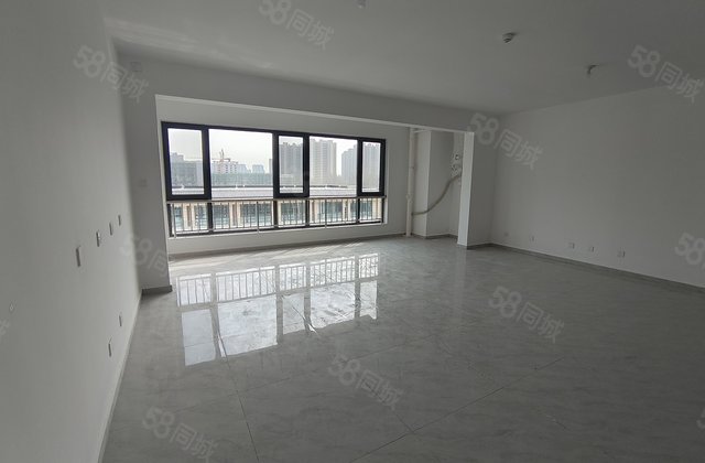 观棠阅境 高楼层视野好 正规商品房 双卫格局 大三房 次新房